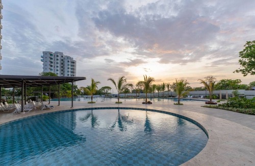 Papare Apartamento | Apartment with balcony and incredible view, swimming pool and beach