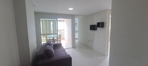 Praia do Morro Apartamento | Apartamento con balcón a 500m de la playa EMZ0504