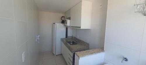 Praia do Morro Apartamento | Apartamento con balcón a 500m de la playa EMZ0504