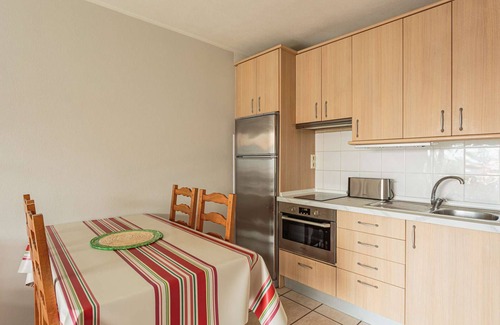 Hendaye Apartamento | Apartamento con balcón y estacionamiento en Hendaya