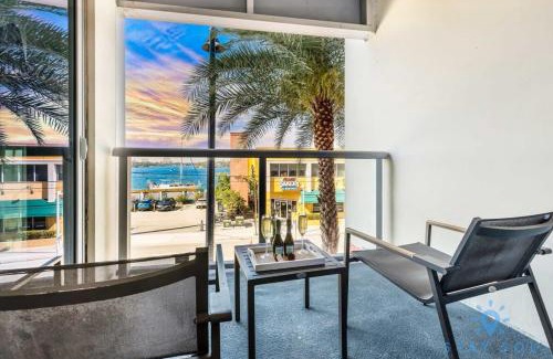 Hollywood Lakes Apartamento | Apartment with Bay View Balcony - Pool - Up To 6 - Gym