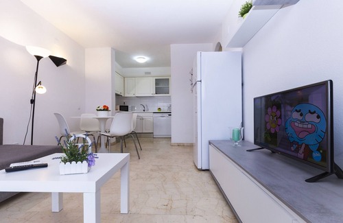 La Pineda Apartamento | Apartamento con preciosa piscina a 100 metros de la playa - Turismar