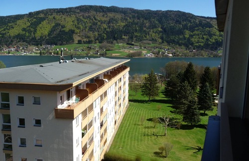 Bodensdorf Apartamento | Apartamento con acceso directo al lago en el Ossiachersee
