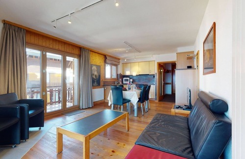 Nendaz Apartamento | Apartamento con balcón delantero