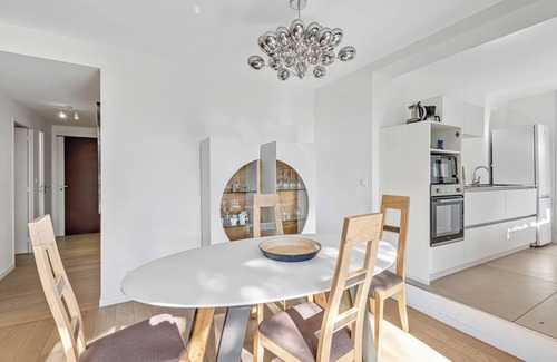 Cassis Apartamento | Apartment with garden