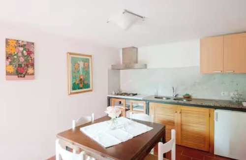 Borghetto-melara Apartamento | Apartment with garden near the sea(two doubles)