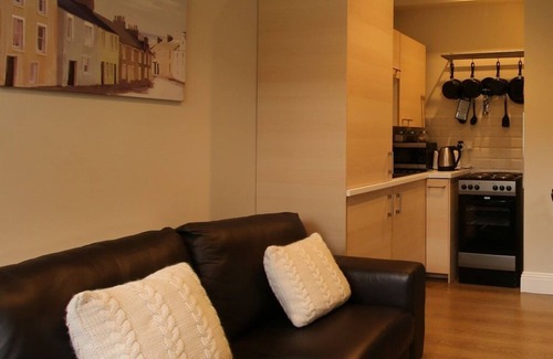 Yeovil Apartamento | Apartamento-Apartamento-Baño con ducha-Vista al Jardín