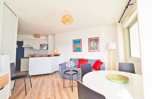 Ciboure Apartamento | APARTAMENTO CON GRAN PISCINA CLIMATIZADA, PLAYA, TERRAZA, ESTACIONAMIENTO, WIFI Y GOLF