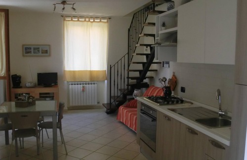 Imperia Apartamento | Apartamento totalmente amueblado, amplia terraza, a pocos pasos del mar, estacionamiento