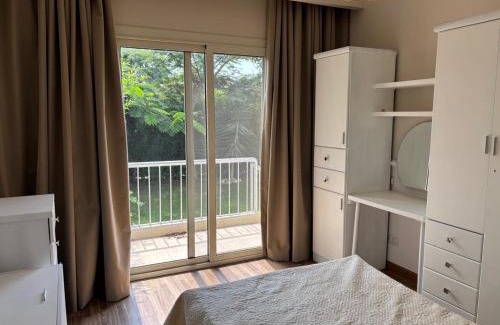 Sheikh Zayed City Apartamento | Apartment with nice garden