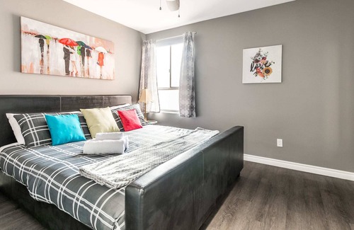 Rosedale Apartamento | 1BR King Apartment - Near DT Hamilton!
