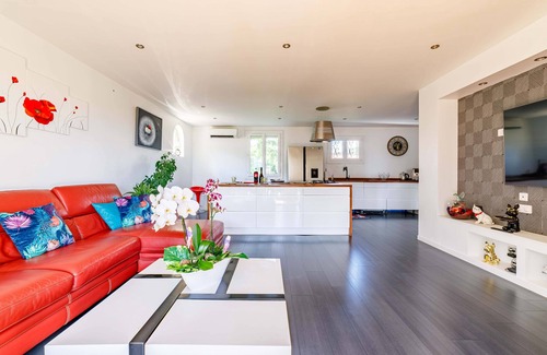 Taradeau Apartamento | Apartment with pool and garden