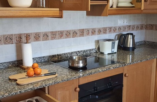 Benimantell Apartamento | Apartamento con piscina en encantador pueblo y con vistas preciosas a la montaña