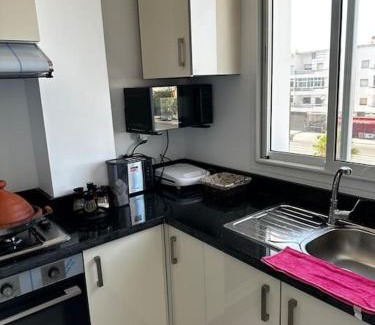 Mohammedia Apartamento | Apartment with pool near Mohammadia downtown