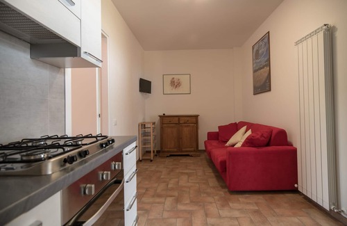 San Presto Apartamento | Apartamento con cocina privada y piscina en el parque del monte Subasio