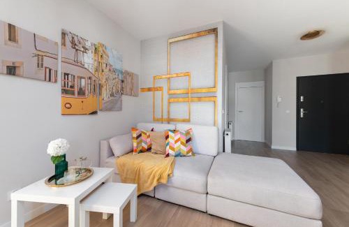 Bronowice Apartamento | Apartment with private terrace by NEARTO PL