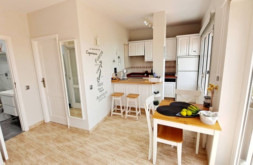 Breña Alta Apartamento | Apartamento con vistas al mar y la montaña. Cerca de todo y conexiones ideales.