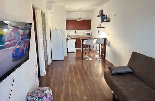 Ciudad Vieja Apartamento | Apartamento con vista al mar en ciudad vieja en zona segura con Wifi Chromecast