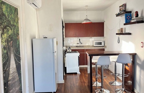 Ciudad Vieja Apartamento | Apartamento con vista al mar en ciudad vieja en zona segura con Wifi Chromecast