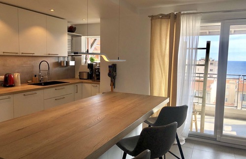 Nice Apartamento | Apartment with sea view 2 min from the beach, terrace, swimming pool and parking