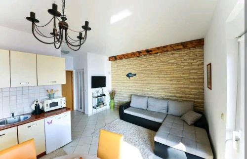 Tribanj Apartamento | Apartment with sea view