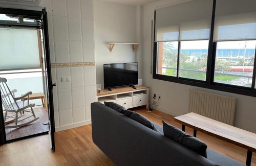 Diagonal Mar i el Front Maritim del Poblenou Apartamento | Apartment with sea views next to the beach of Mar Bella