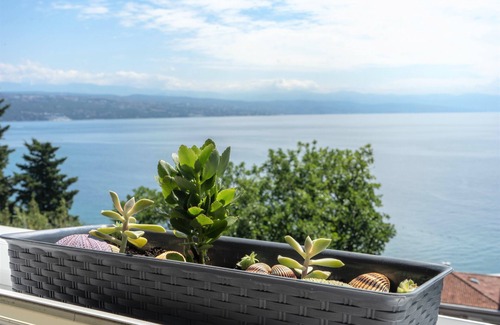 Opatija Apartamento | Apartment With Seaview