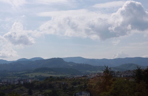Banska Bystrica Condominio | Apartment with sun terrace in a family house