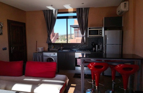 Ait Bihi Apartamento | Apartamento con solarium y piscina.