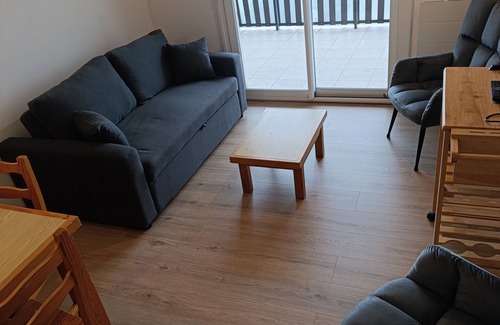 Saint-Etienne-en-Devoluy Apartamento | Apartment with splendid view, south-facing, at the foot of the slopes