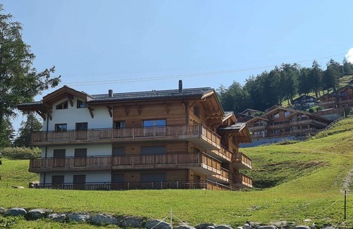 Veysonnaz Apartamento | Apartamento en Veysonnaz con acceso a esquí