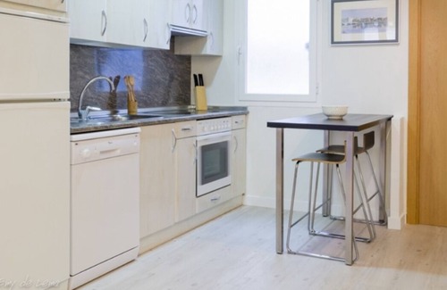 San Sebastian Centro Apartamento | Apto con terraza muy cerca de la playa de La Concha