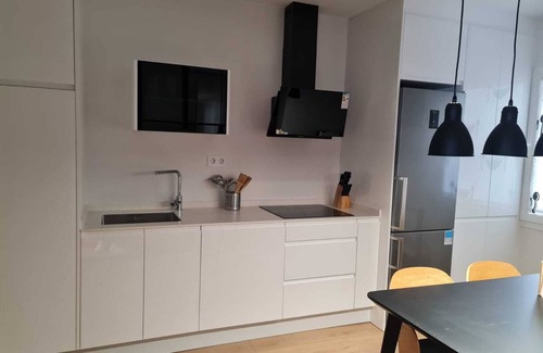 Centro de la ciudad de Gijón Casa | Piso con terraza y parking cerca de la playa