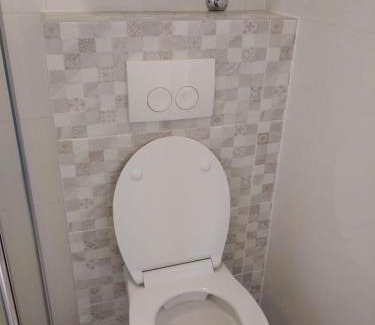 Pirovac Apartamento | Apartment with Terrace and Garden
