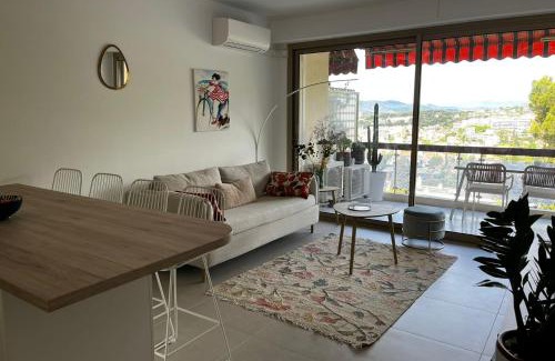 Le Cannet Apartamento | Apartment with terrace in Le Cannet Colline