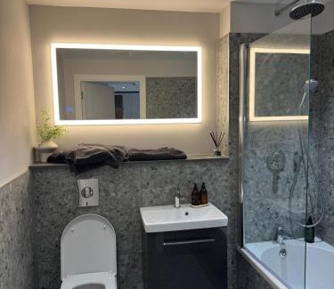 Uxbridge North Apartamento | Apartment with Terrace in Uxbridge
