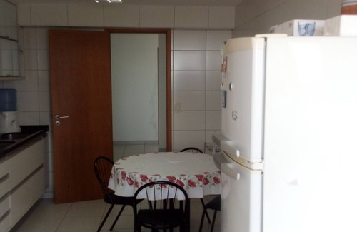 Tirol Apartamento | Apartamento con tranquilidad y sencillez en excelente vecindario cerca de todo.