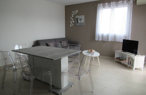 Alenya Apartamento | Apartamento con vista al bosque de pinos y calma