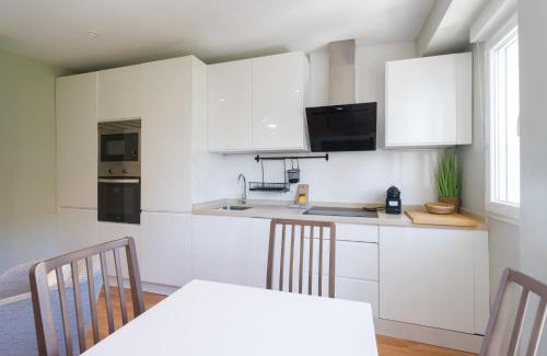 San Julian Apartamento | Apartment with views -Santa Isabel Square- 2Bd1Bth