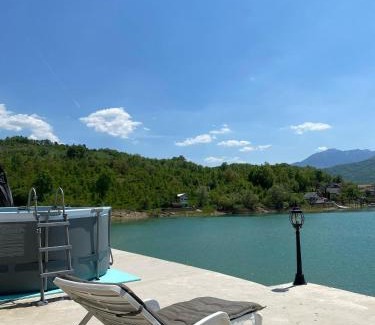 Konjic Apartamento | Apartment WLV- with lake view