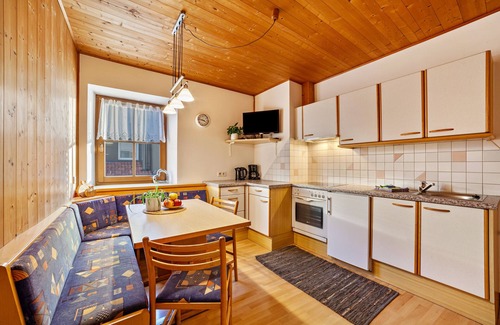 Laces Apartamento | Apartamento 'Wohnung Elstar Schnalserhof' con vistas a la montaña, terraza compartida y Wi-Fi