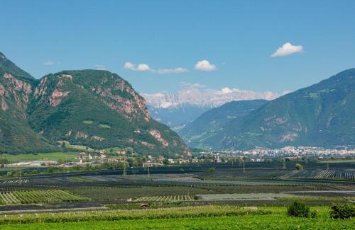 Andriano Apartamento | Apartment Wolfsthurn by Interhome