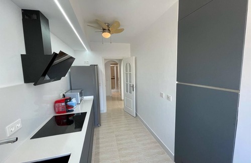 La Parata Apartamento | Apartamento 'Zahories Córner Mojácar vistas al mar' con piscina compartida, terraza y Wi-Fi