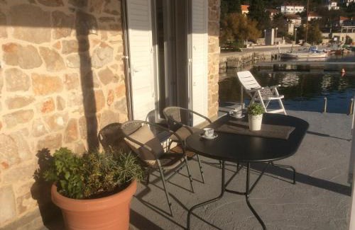 Prvic Luka Apartamento | Apartment Zana