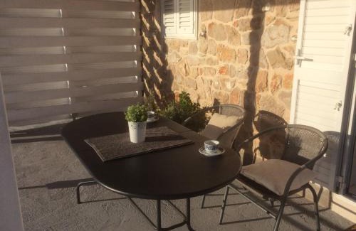Prvic Luka Apartamento | Apartment Zana