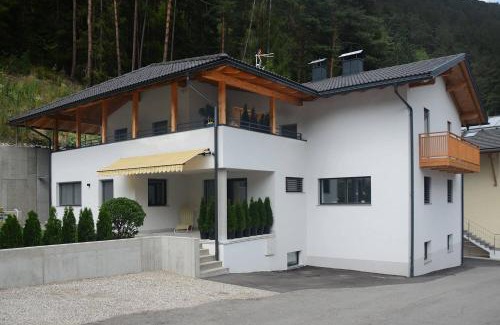 Colli In Pusteria Apartamento | Apartment Zimat