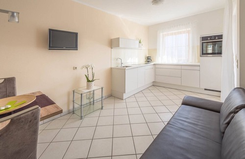 Tramin Apartamento | Apartamento 'Südost' con balcón privado, piscina y Wi-Fi