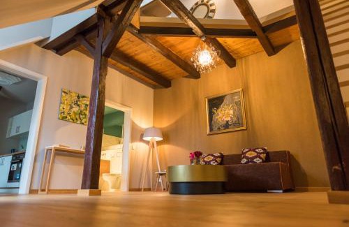 Zwickau Apartamento | Apartmenthaus am Dom mit Parkplatz