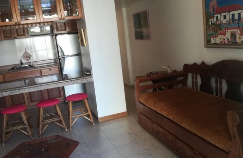 Margarita Island Apartamento | Apartmento cerca de la playa con piscina, terraza, wifi y agua permanente!
