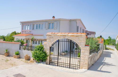 Gornje Selo Apartamento | Apartments Šolta